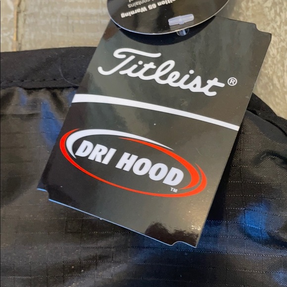 Titleist Dri Hood Towel - Picture 2 of 5